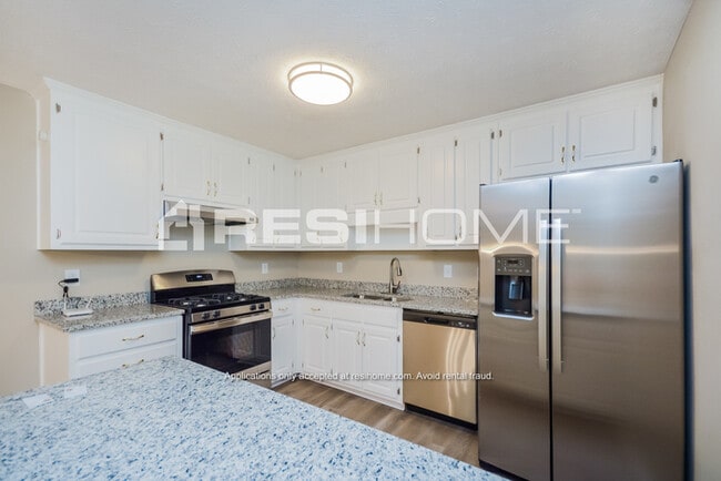 Photo - 138 Floresta Dr (McDonough, GA) House