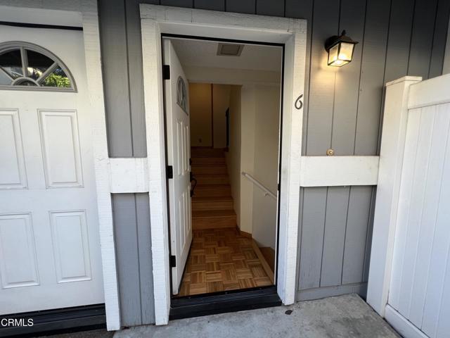 Building Photo - 107 S Sierra Madre Blvd