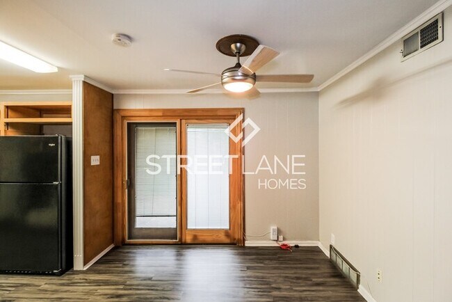 Building Photo - Charming 3 Bedroom in Richardson!