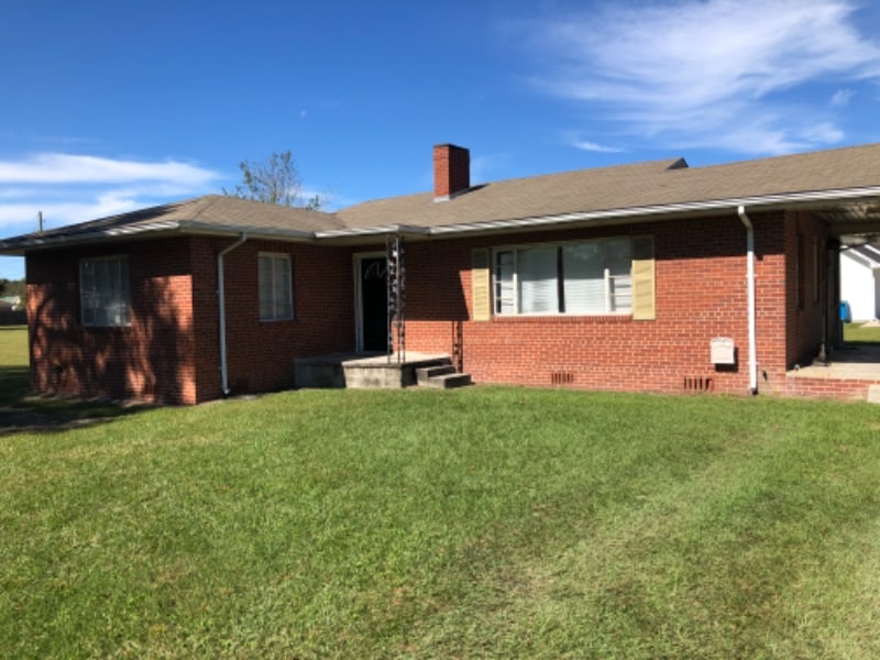 Primary Photo - 440 Wisenbaker Rd