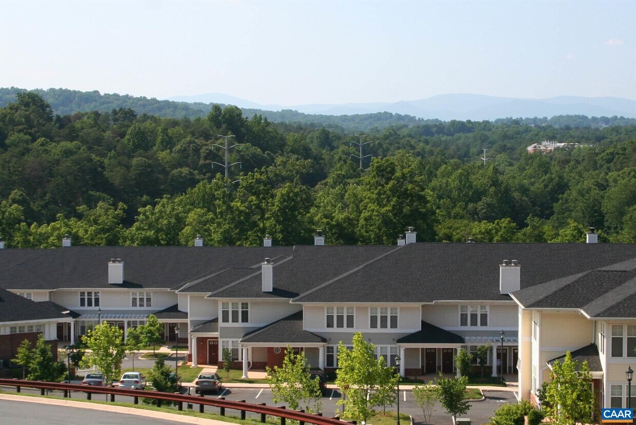 1221 Silverbell Terrace, Charlottesville, VA 22903 Apartment for Rent