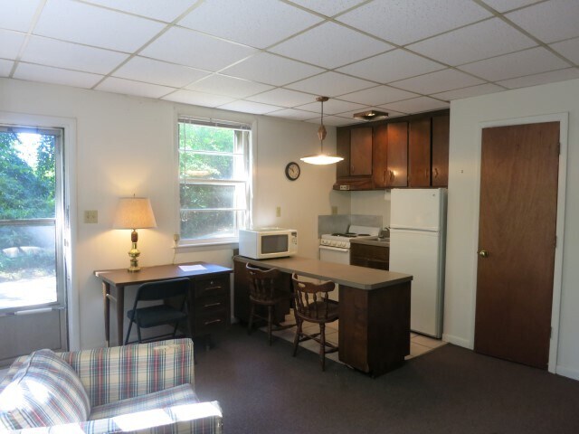 Building Photo - 510 Nob Hill Cir