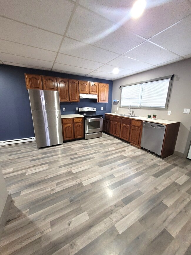 Building Photo - 4505 Greig Ave.