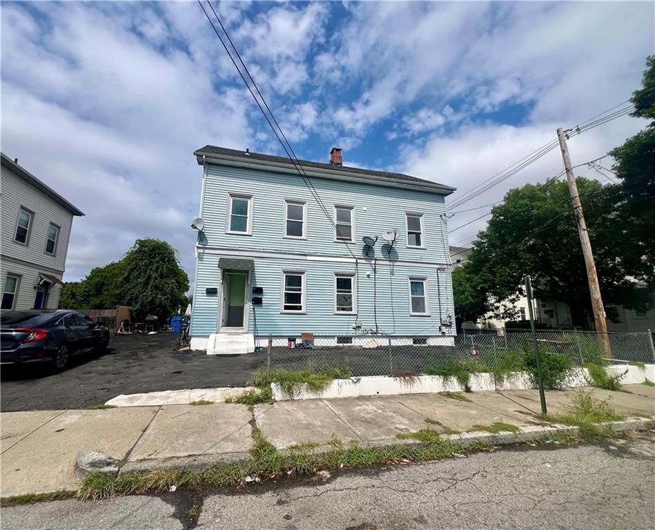 Primary Photo - 46 Lincoln Ave