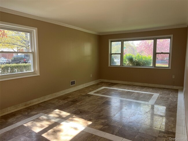 Foto del edificio - 16-05 Bell Blvd