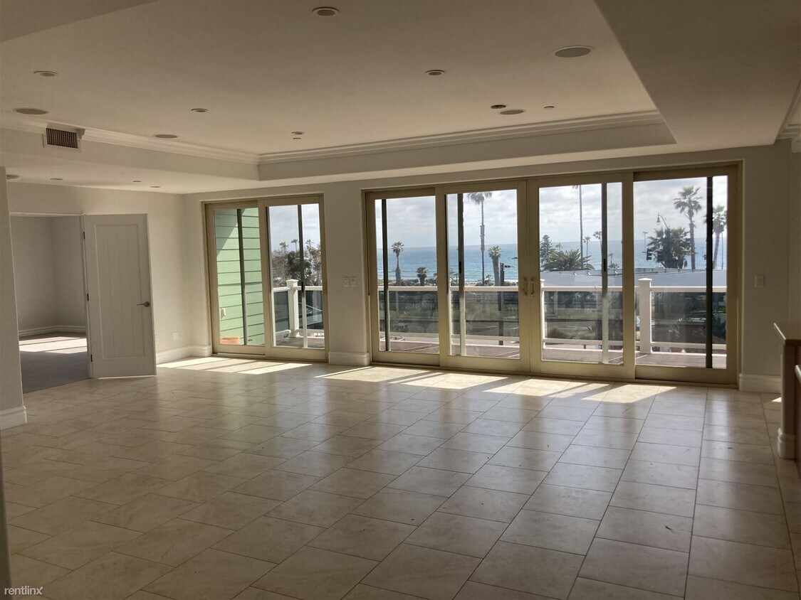 111 Chesterfield Dr, Encinitas, CA 92007 Condo for Rent in Encinitas, CA