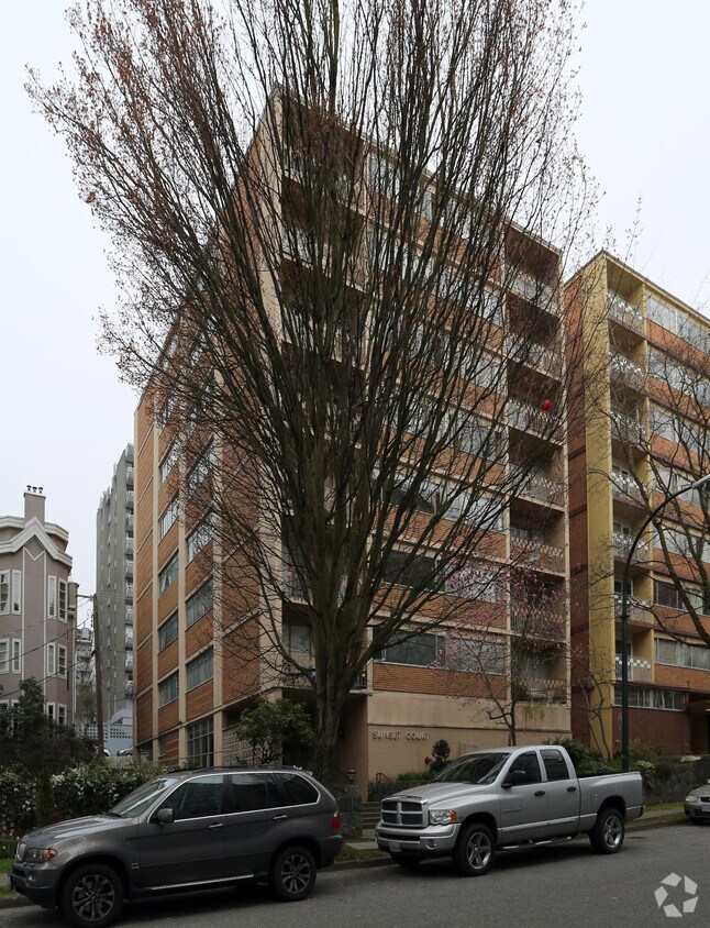 Sunset Court Apartments 1433 Harwood St Vancouver, BC