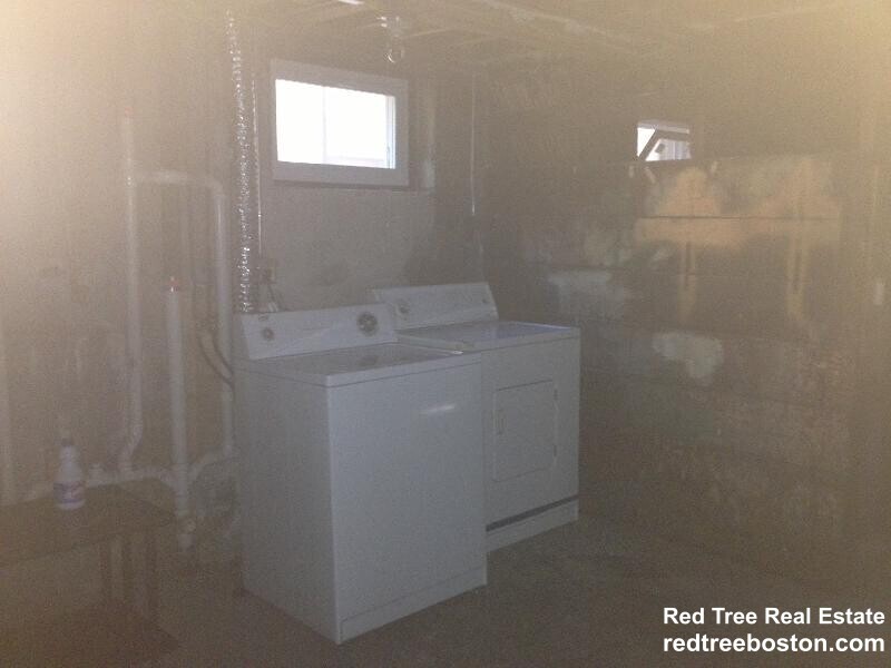 Primary Photo - 289 Foster St