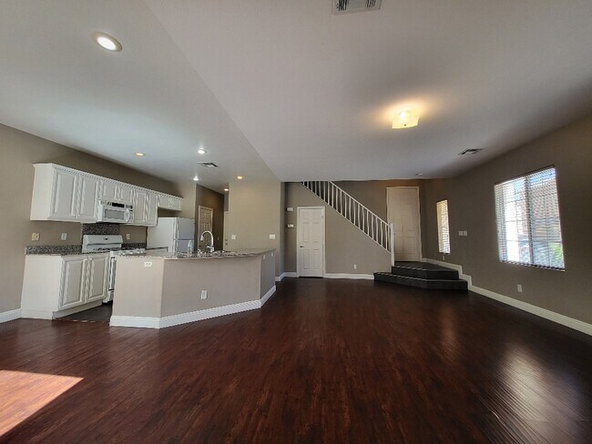 Foto del edificio - 8116 Retriever Ave