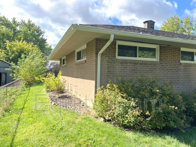 Building Photo - 5238 Fishburg Rd