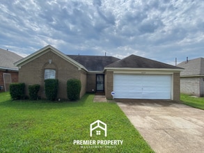 Building Photo - 4539 Cedar Leaf Cove