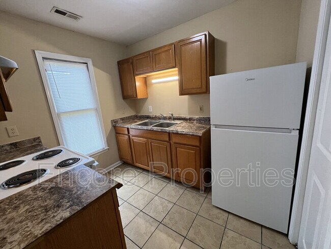Foto del edificio - 2532 S Roxboro St