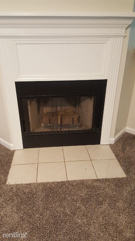 Building Photo - 2 br, 2.5 bath Townhome - 427 Dabney Dr