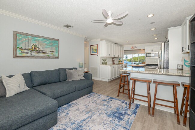 Foto del edificio - 110 SW Hideaway Pl