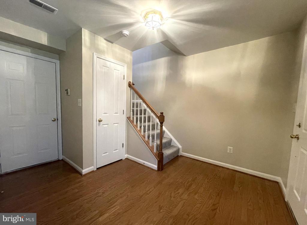 2450 Dr, Alexandria, VA 22311 Townhome Rentals in Alexandria