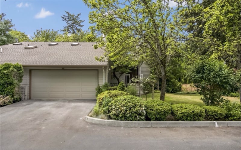 Photo - 1 143rd Ave SE (Bellevue, WA)