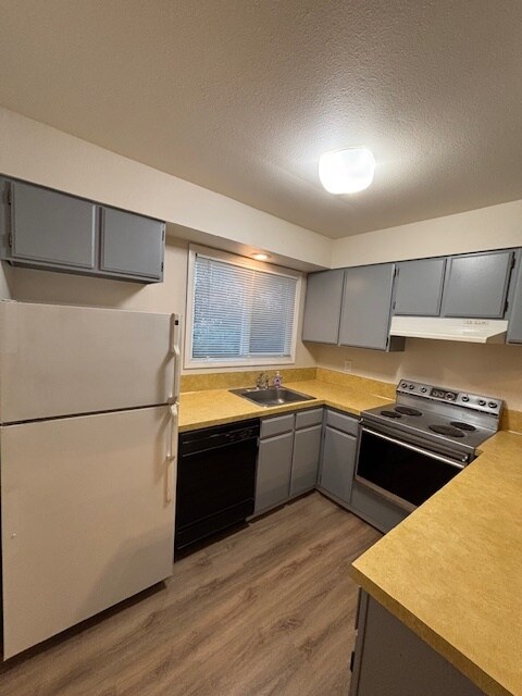 Foto del edificio - 3431 NE 73rd Ave