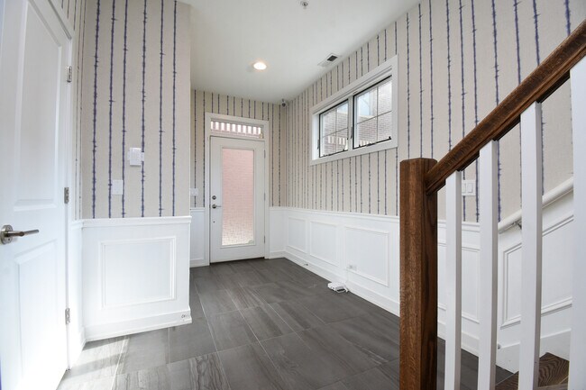 Foto del edificio - 330 Pennsylvania Way