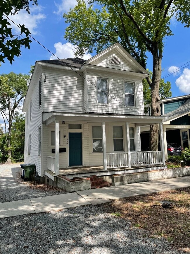 Building Photo - 806 N 5th Ave