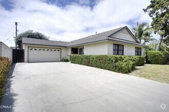 Building Photo - 359 Burl Ave