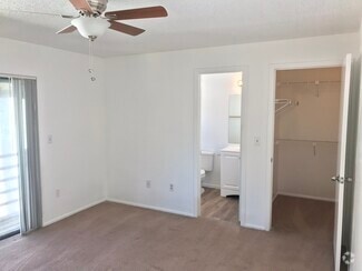 Building Photo - 12230 Fox Hound Ln