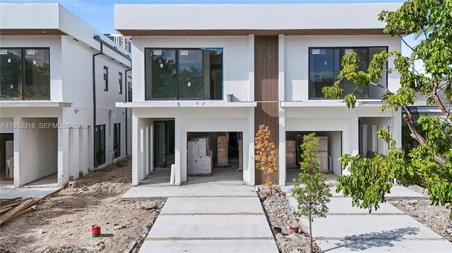 Foto del edificio - 11 SE 12th Ave