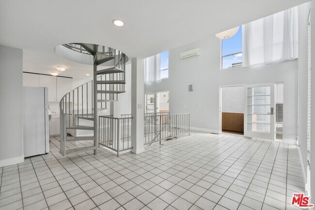 Foto del edificio - 114 Fleet St