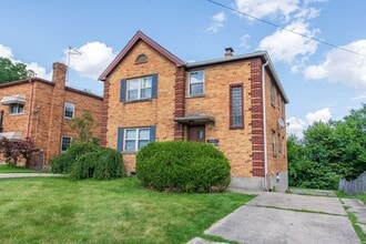 Building Photo - 3440 Robb Ave