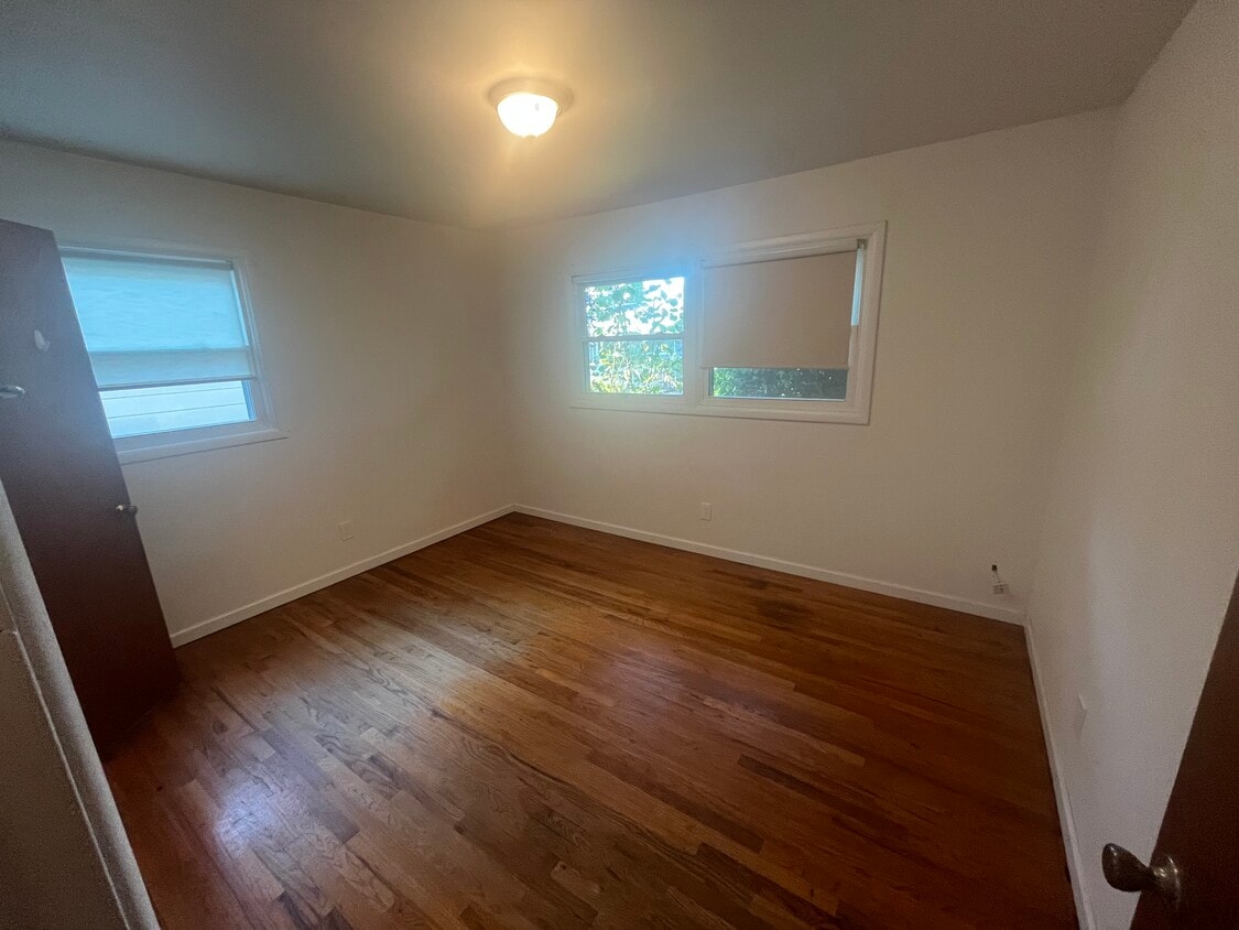 Foto principal - 8624 SE Market St