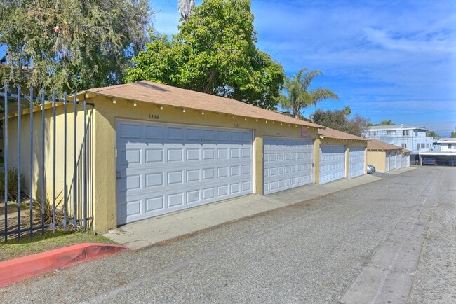 Building Photo - Acclaim at Baldwin Village