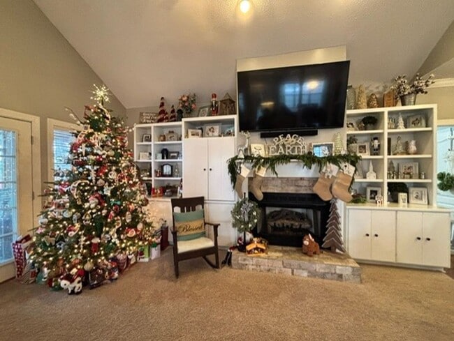 Building Photo - Beautiful home in Lake Park