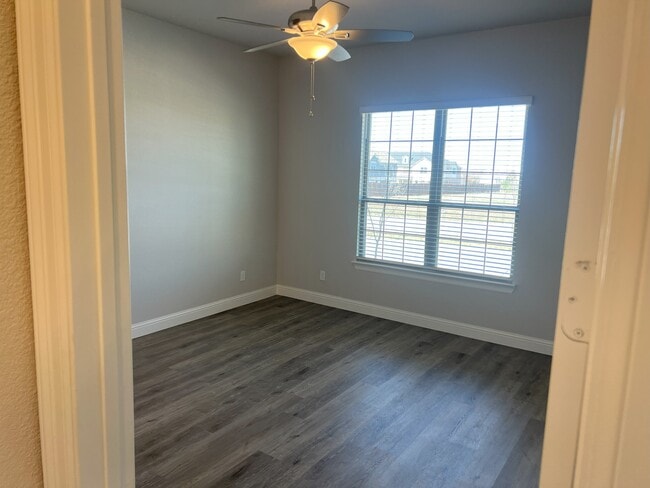 Building Photo - 6500 Iron Horse Blvd