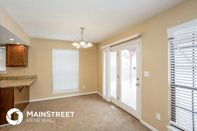 Foto del edificio - 7461 Cobblestone W Dr