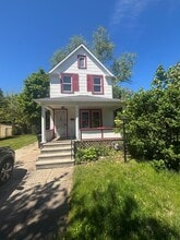 Building Photo - 796 E 103rd St