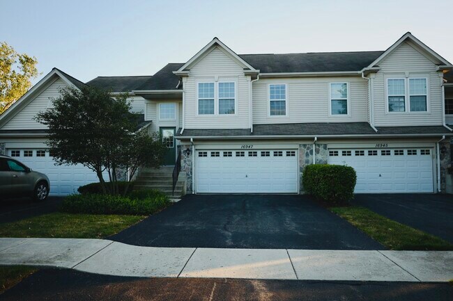 Building Photo - 16947 Timber Dr