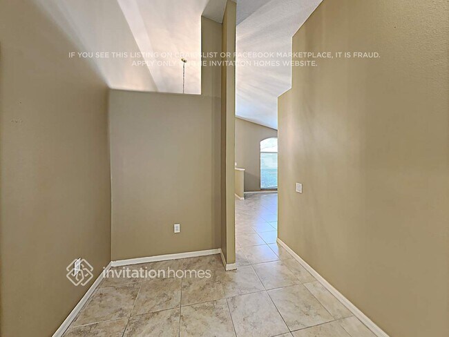 Foto del edificio - 25830 Bloomsbury Ct