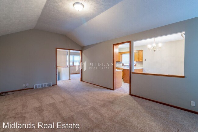 Building Photo - 3 br, 2 bath House - 1335 Scott Rd