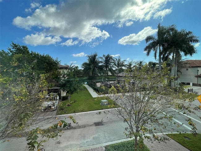 Foto del edificio - 4214 N Dixie Hwy