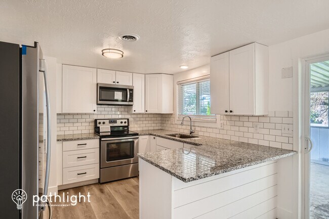Building Photo - 5891 S 2550 W, Roy, UT, 84067