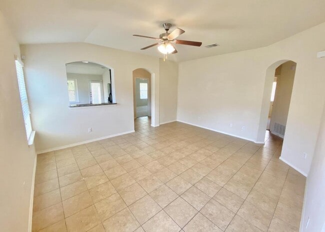 Building Photo - 4815 Birmingham Cir