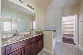Building Photo - 4036 Lila St