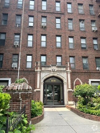 Building Photo - 36-20 168th St