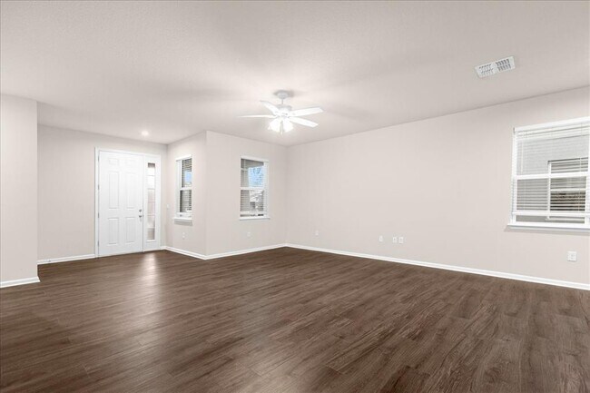 Foto del edificio - 6162 Glory Bower Dr