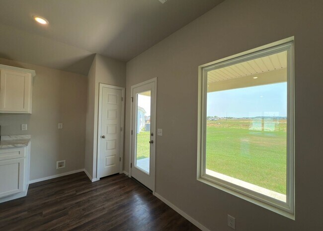 Building Photo - Brand New Built 3 Bedroom House