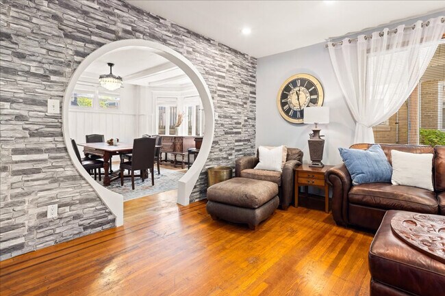 Foto del edificio - 27 S Oakland Ave