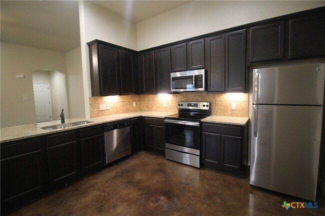 Building Photo - 222 Ragsdale Way