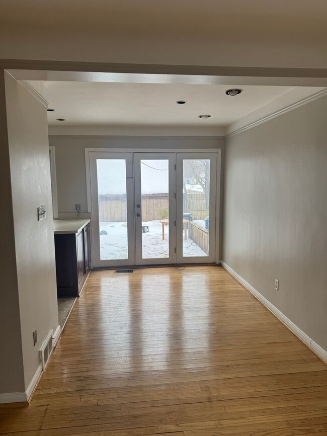 Building Photo - 25265 Coolidge Hwy