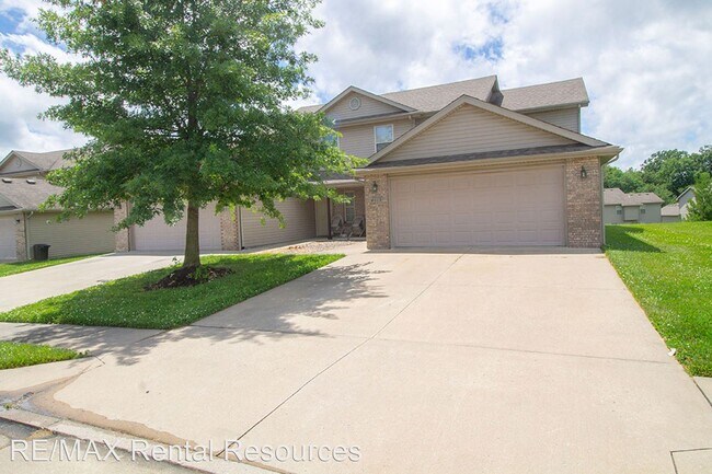 Building Photo - 4 br, 3 bath House - 4005 Snowy Owl Dr