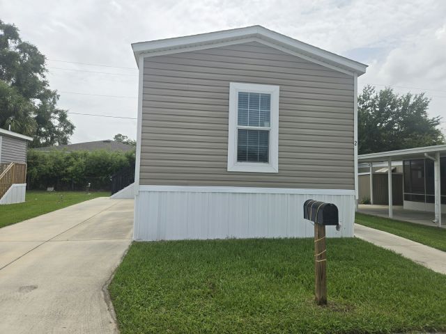 Building Photo - 83 Stebbins Dr