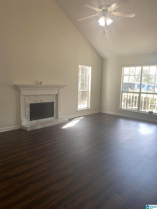 Building Photo - 432 Laurel Woods Trce